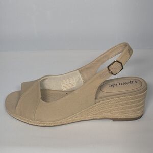 NEW LifeStride Womens Socialite Espadrille Wedge Sandal sz 8.5 wide tan